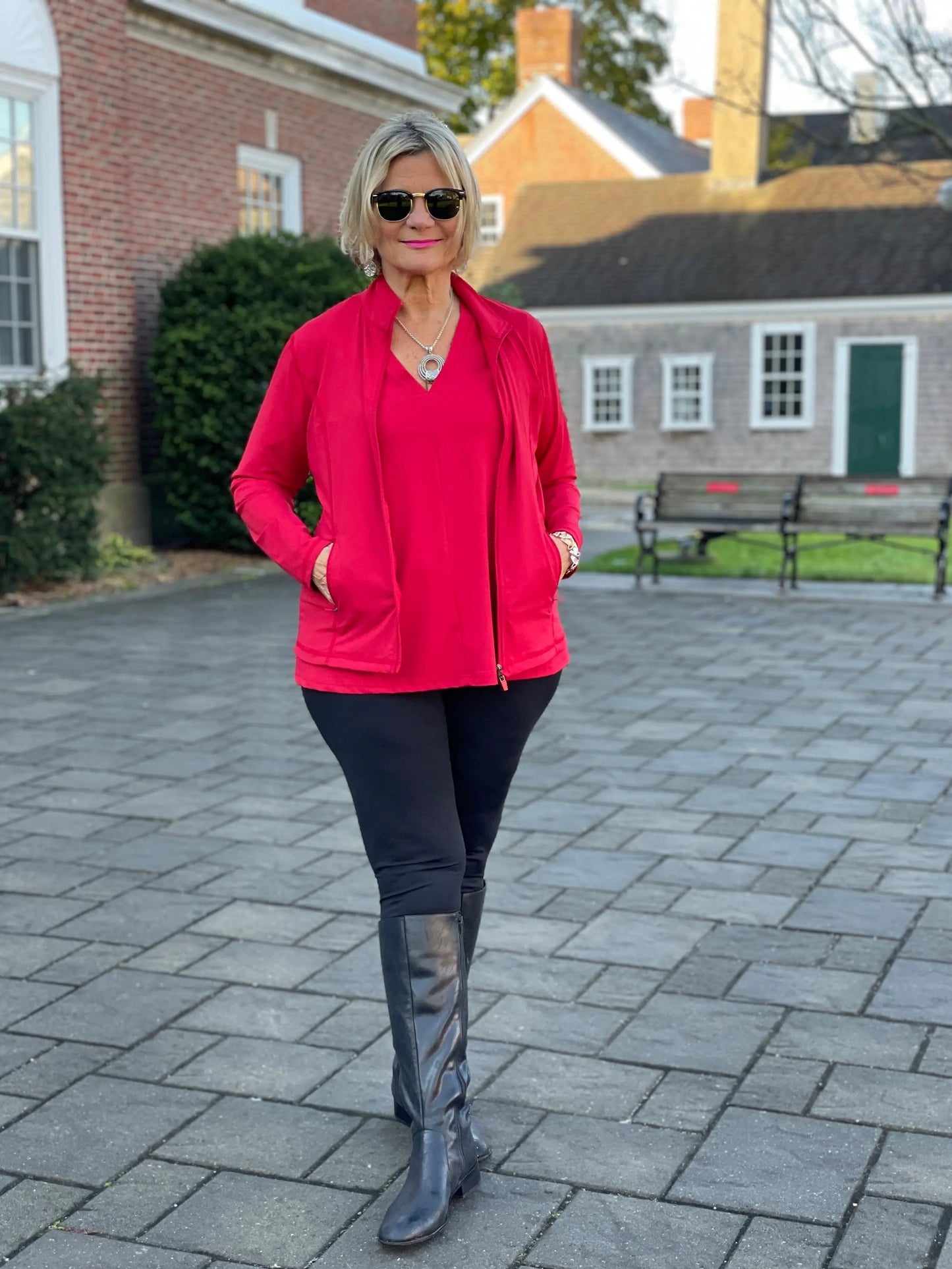 LULU-B RED FULL ZIPPER