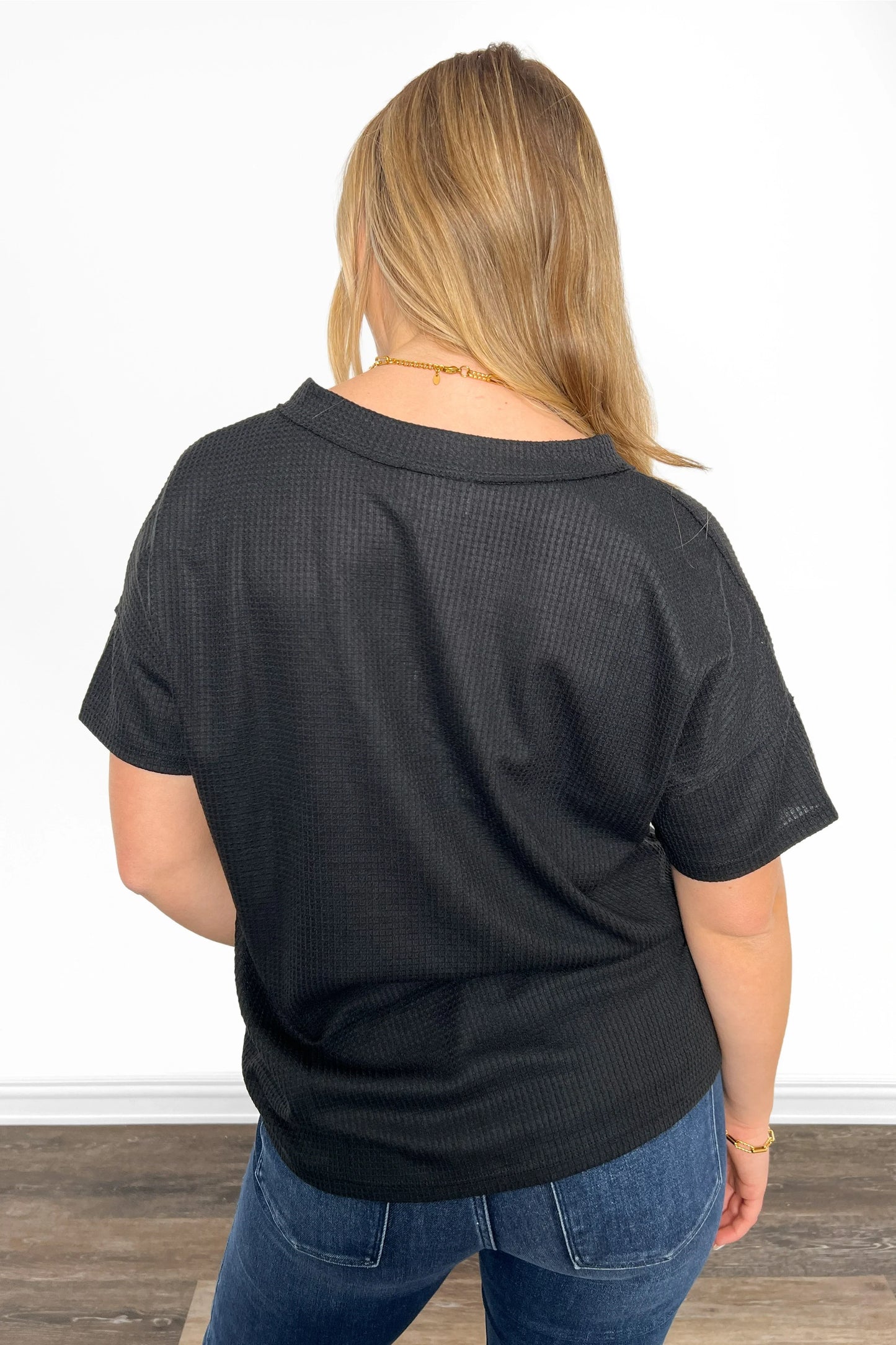 Women's Faux Button V-Neck Short Sleeve Top